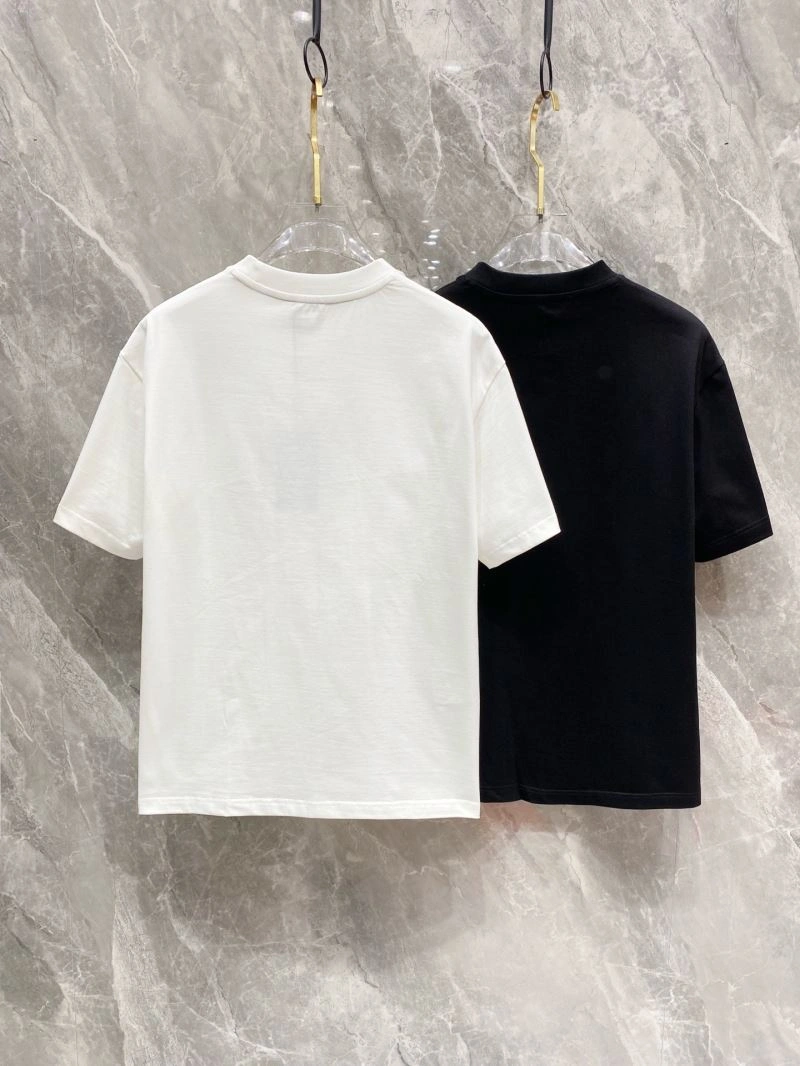 Fendi T-Shirts Durable 122055