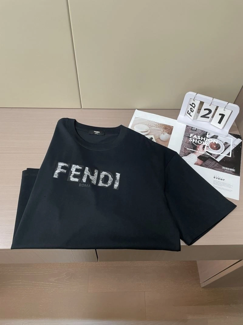 Elegant Fendi T-Shirts 122053