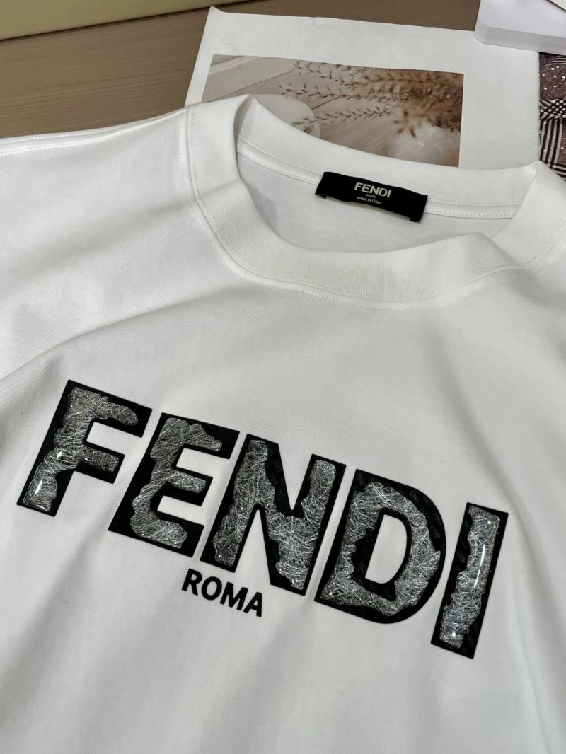 Elegant Fendi T-Shirts 122053