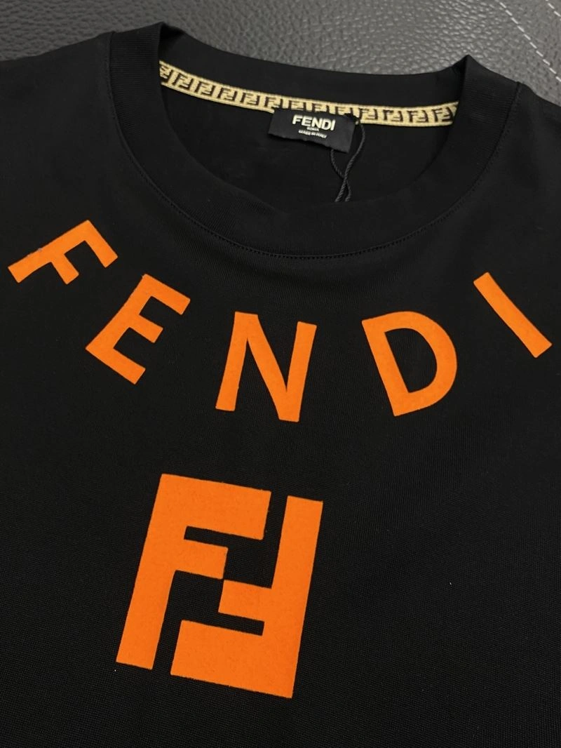 Breathable Fendi T-Shirts 122031