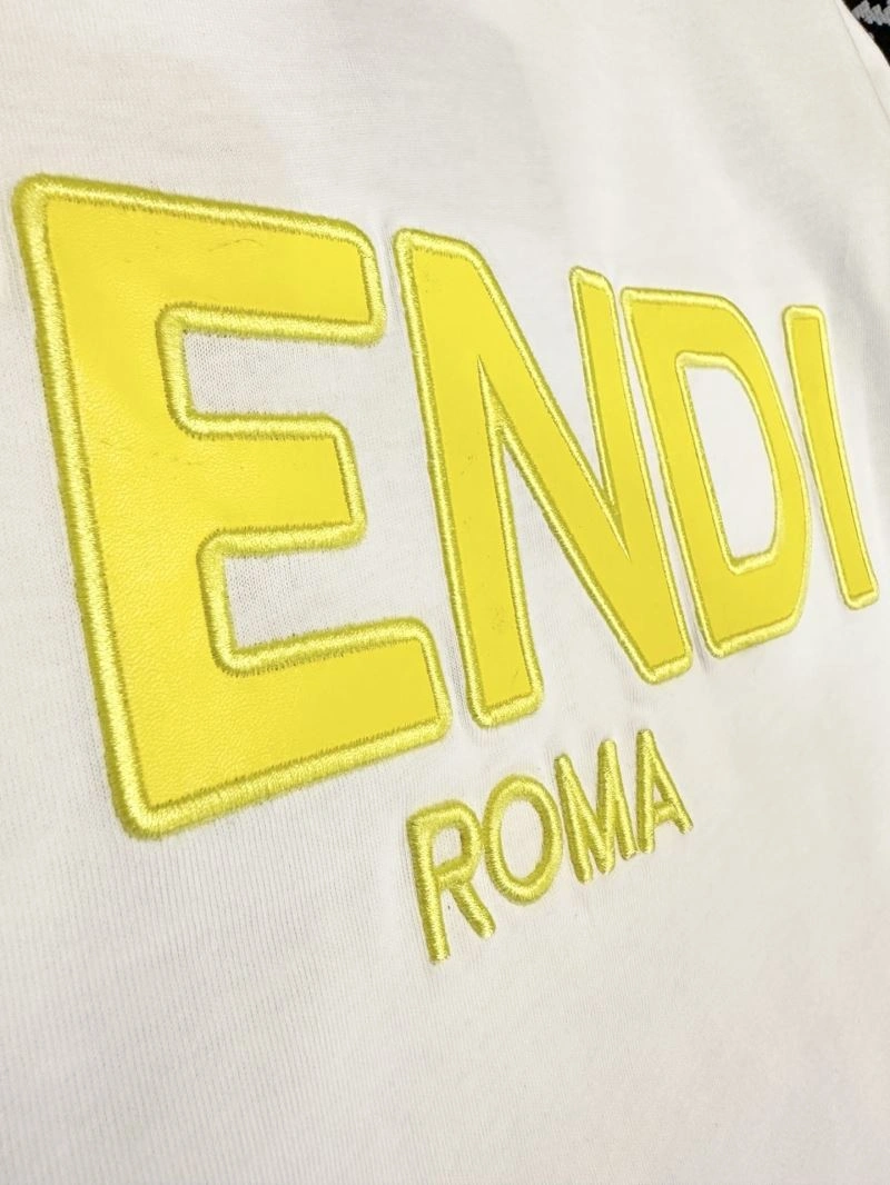 Fendi T-Shirts SmartChoice 122033
