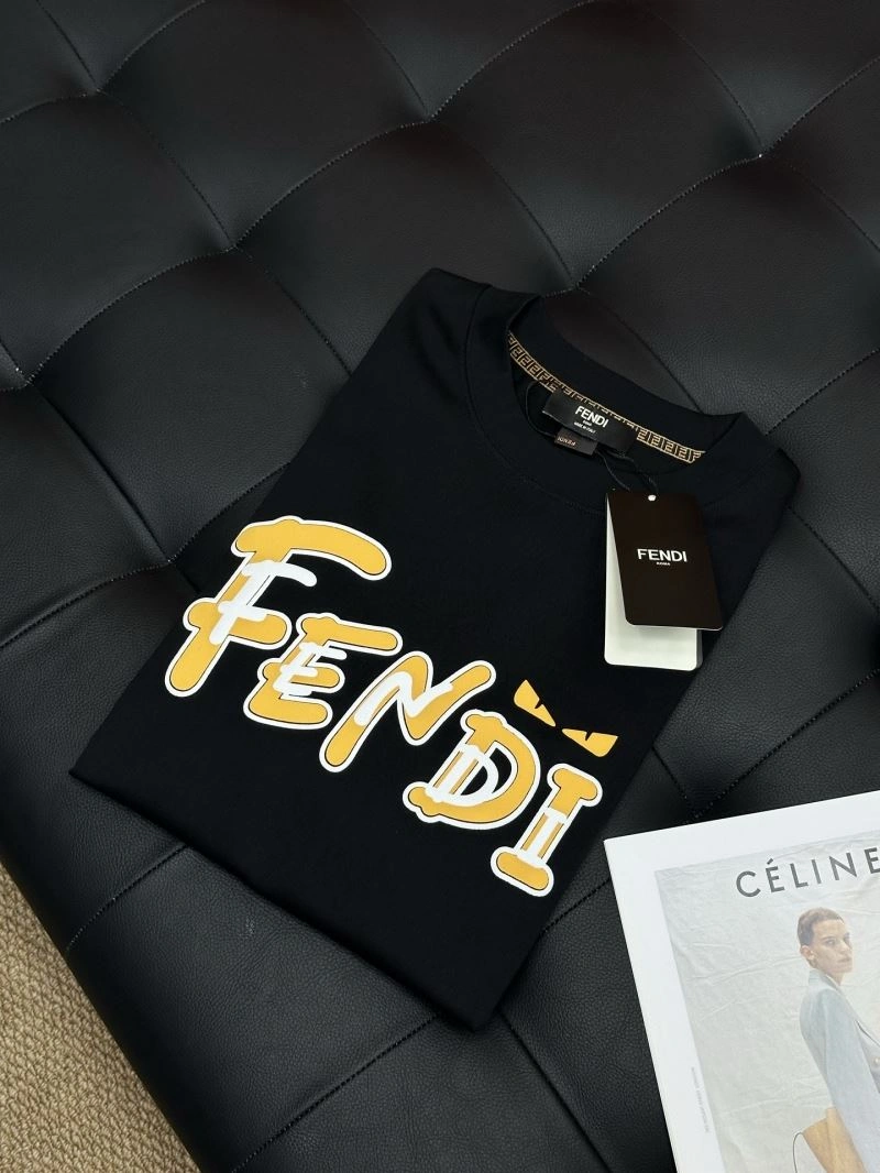 Fendi T-Shirts ModernLook 122030