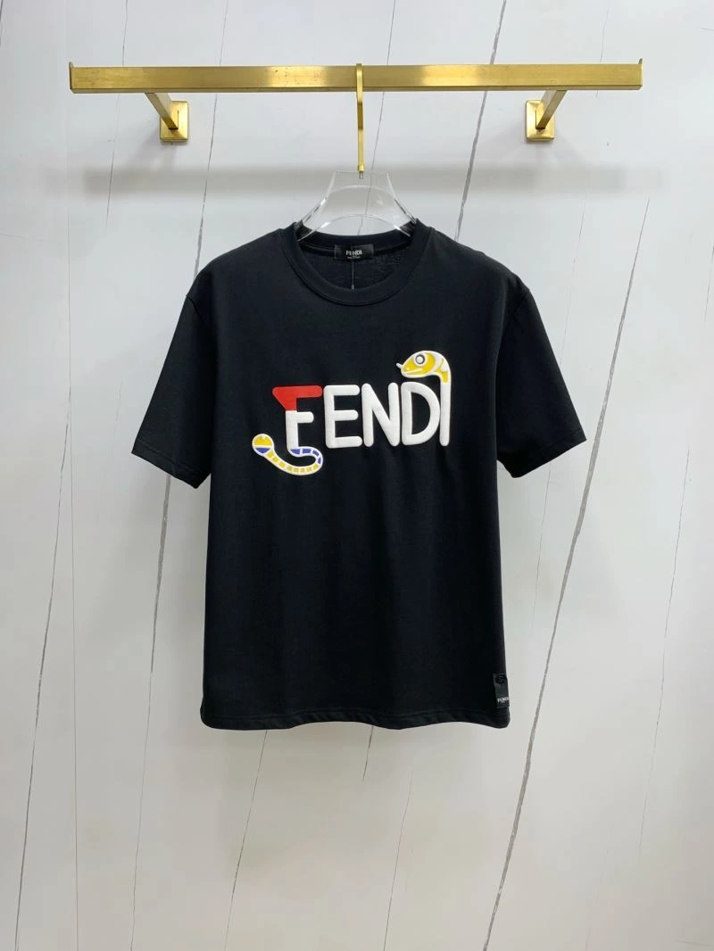 Compact Fendi T-Shirts 122043