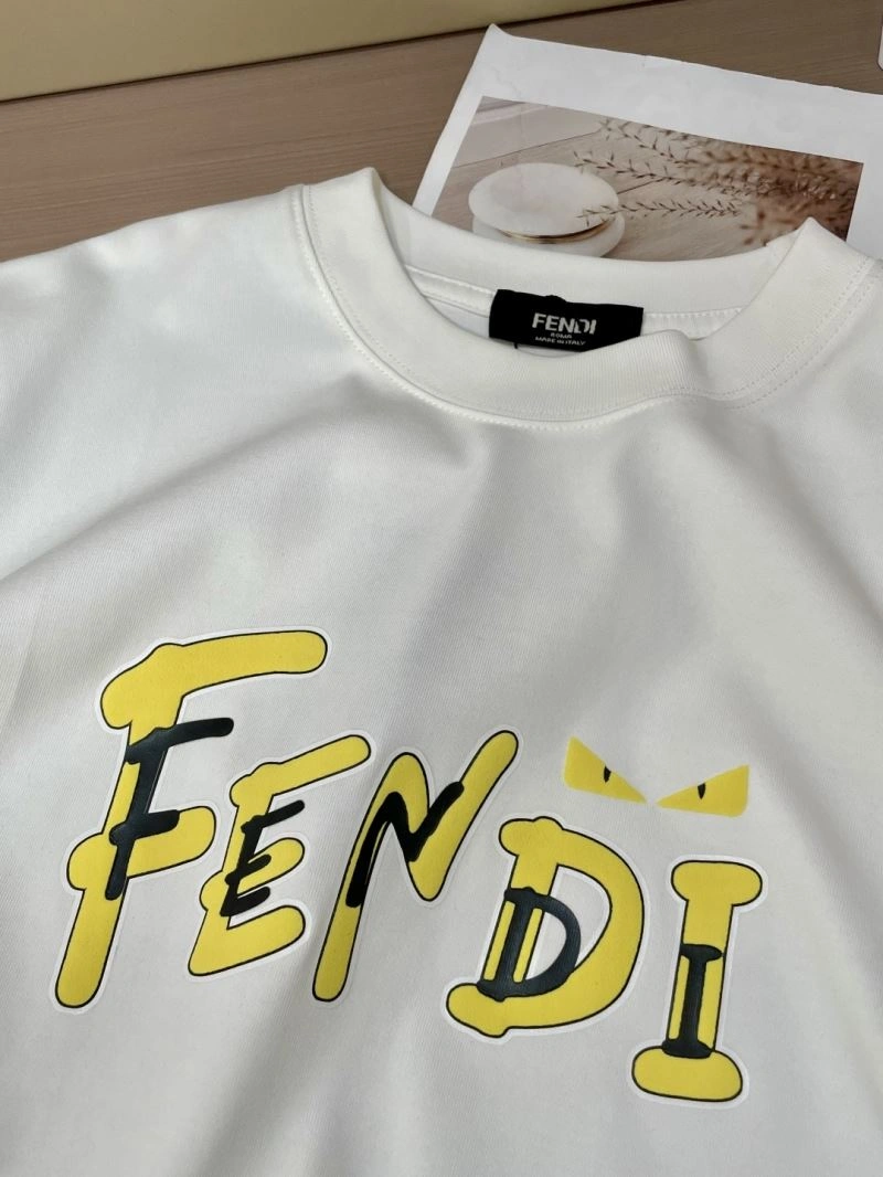 Classic Fendi T-Shirts 122029