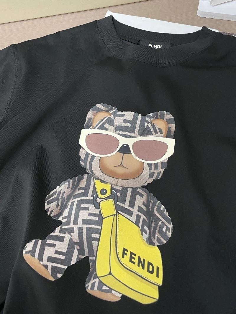 Fendi T-Shirts Breathable 122039