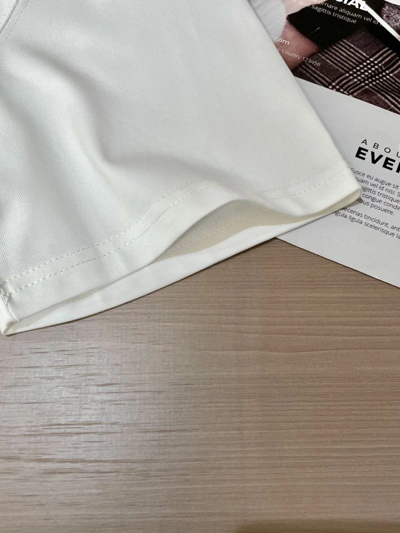 Fendi T-Shirts Breathable 122039