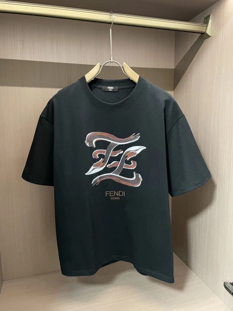 Fendi T-Shirts Cozy 122025