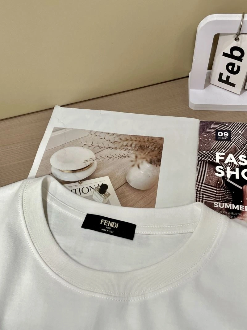 Sporty Fendi T-Shirts 122049