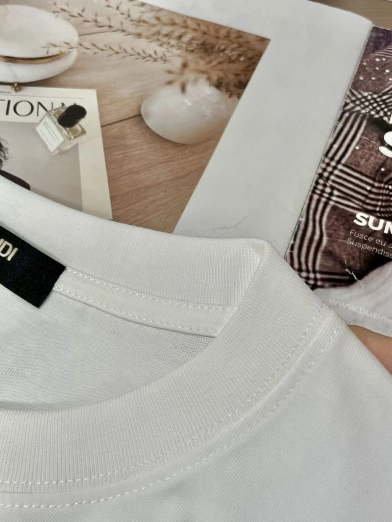 Sporty Fendi T-Shirts 122049