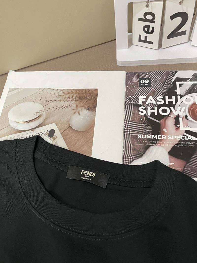 Fendi T-Shirts MoistureWicking 122035