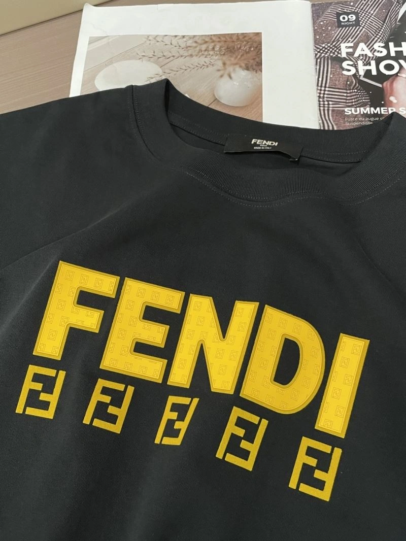 Fendi T-Shirts MoistureWicking 122035