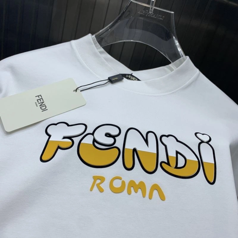 Fendi T-Shirts Fashionable 122036