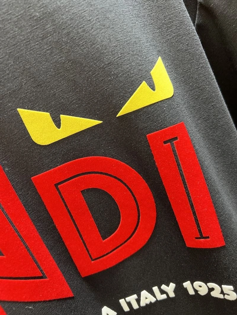 Sustainable Fendi T-Shirts 122013