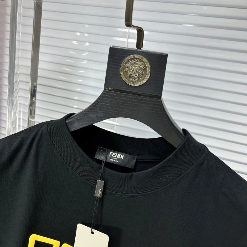 Fendi T-Shirts HighPerformance 121996