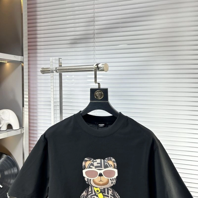 Fendi T-Shirts Durable 121984