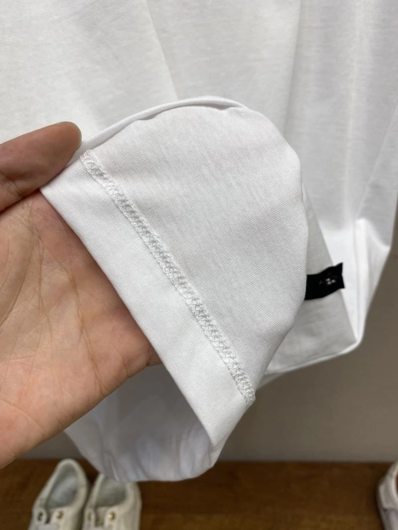 Fendi T-Shirts Durable 121991