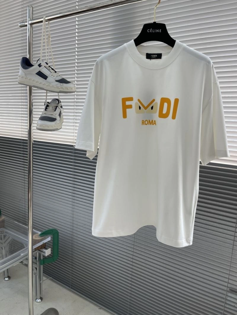 Fendi T-Shirts SoftTouch 121995