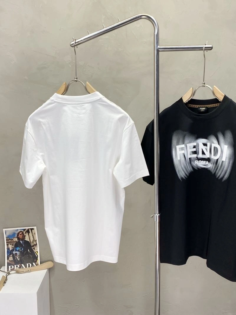 Snug Fendi T-Shirts 121985