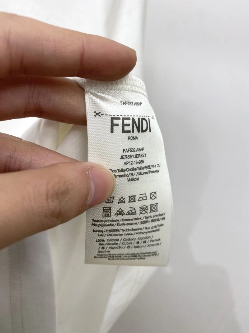 Fendi T-Shirts RelaxedFit 121989