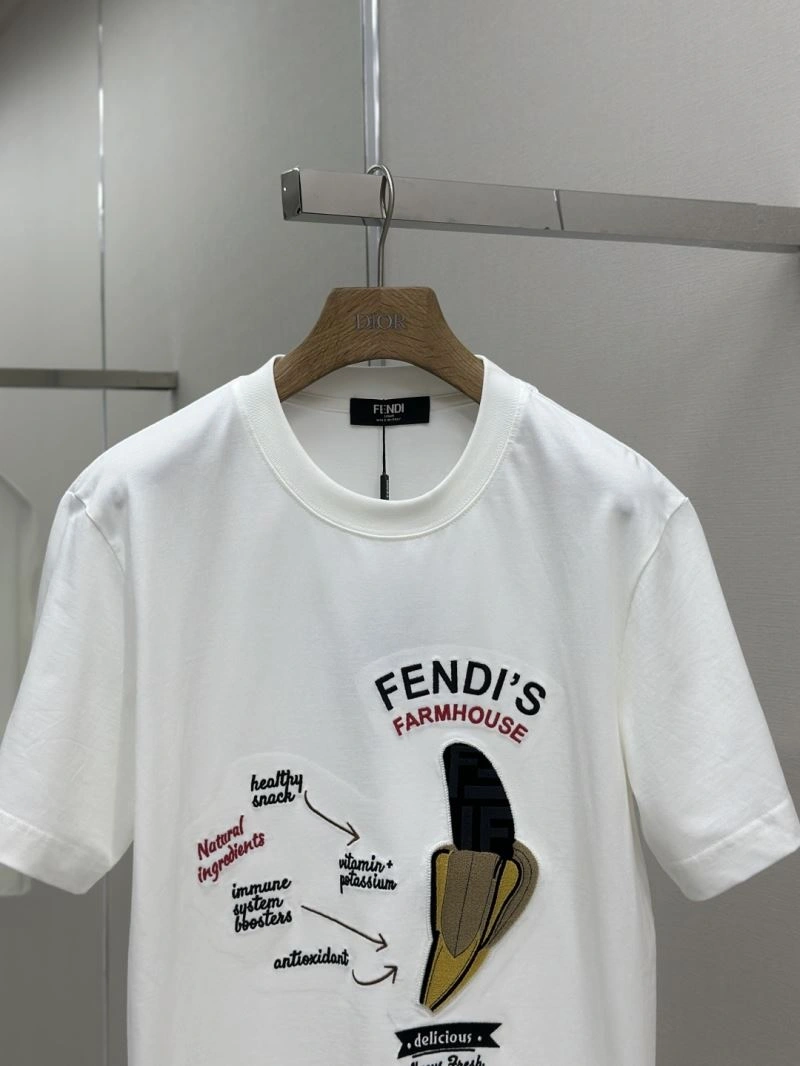 Tailored Fendi T-Shirts 121986