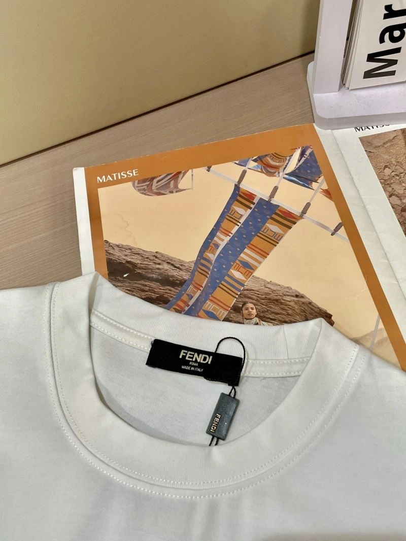 Fendi T-Shirts Premium 121999