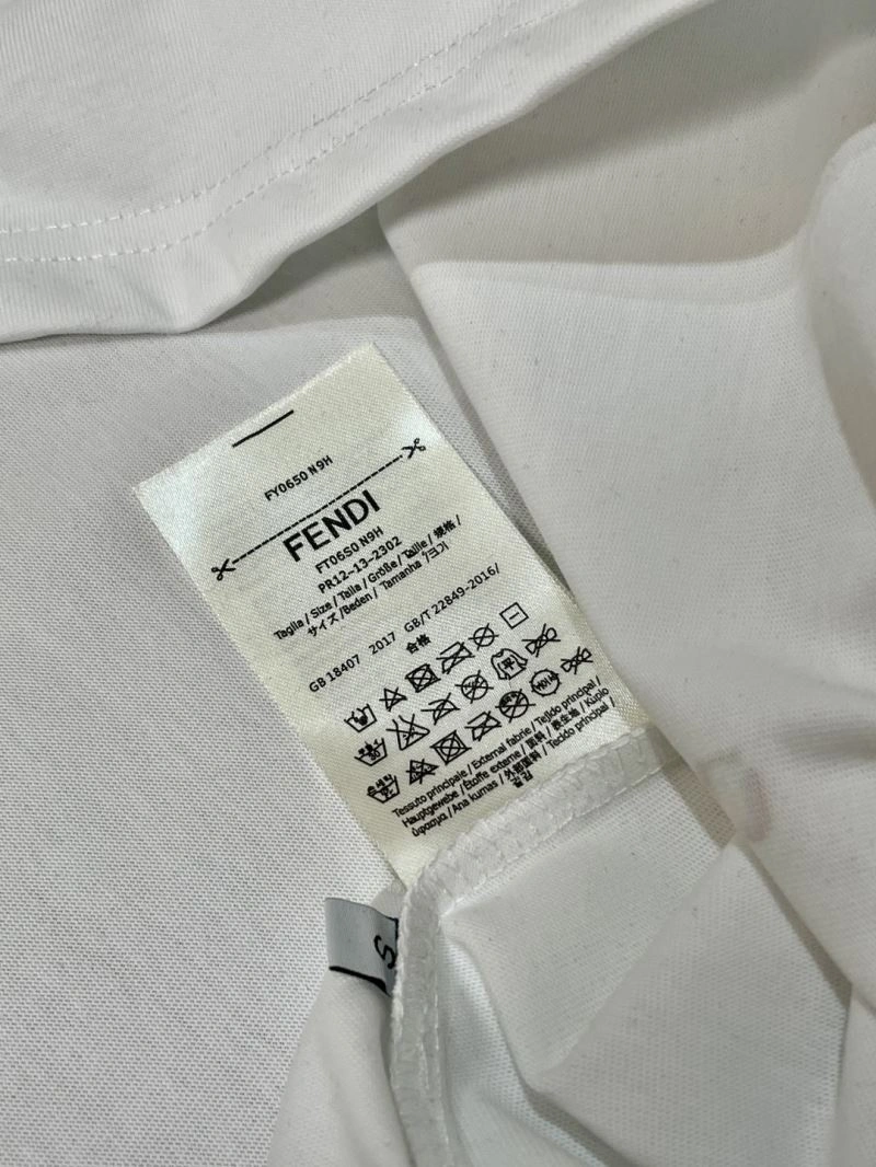 Fendi T-Shirts Premium 121999