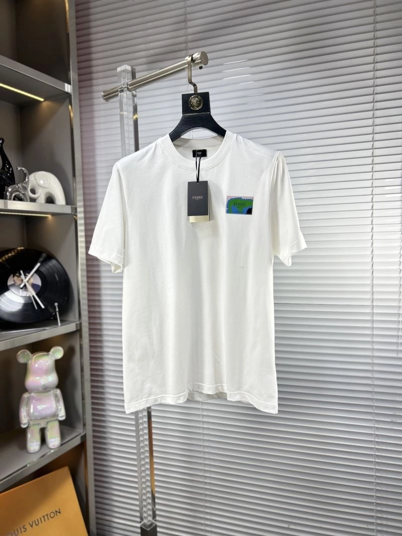 Comfortable Fendi T-Shirts 121979