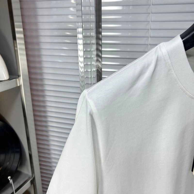 Comfortable Fendi T-Shirts 121979