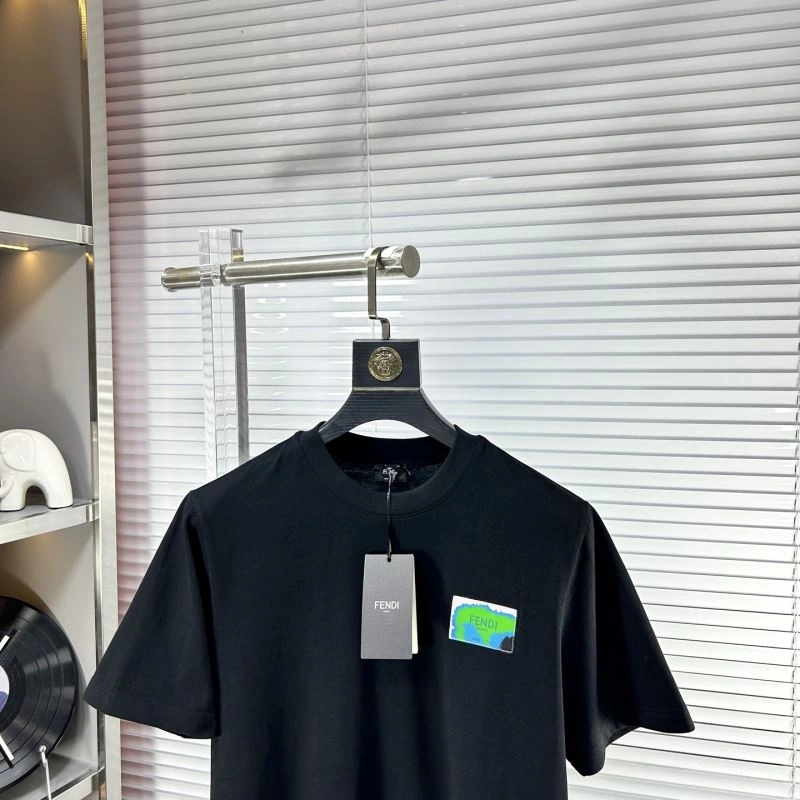 Fendi T-Shirts Sophisticated 121976
