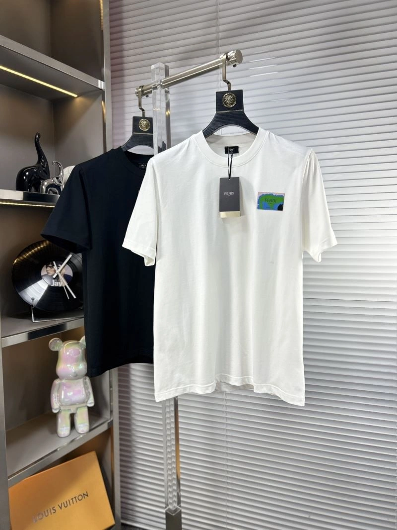 Fendi T-Shirts Sophisticated 121976