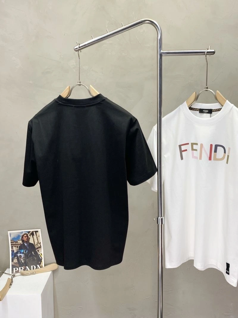 Sustainable Fendi T-Shirts 121973