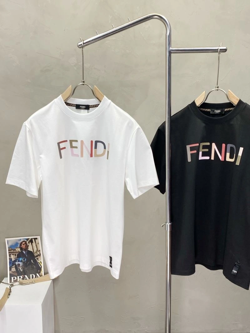 Sustainable Fendi T-Shirts 121973