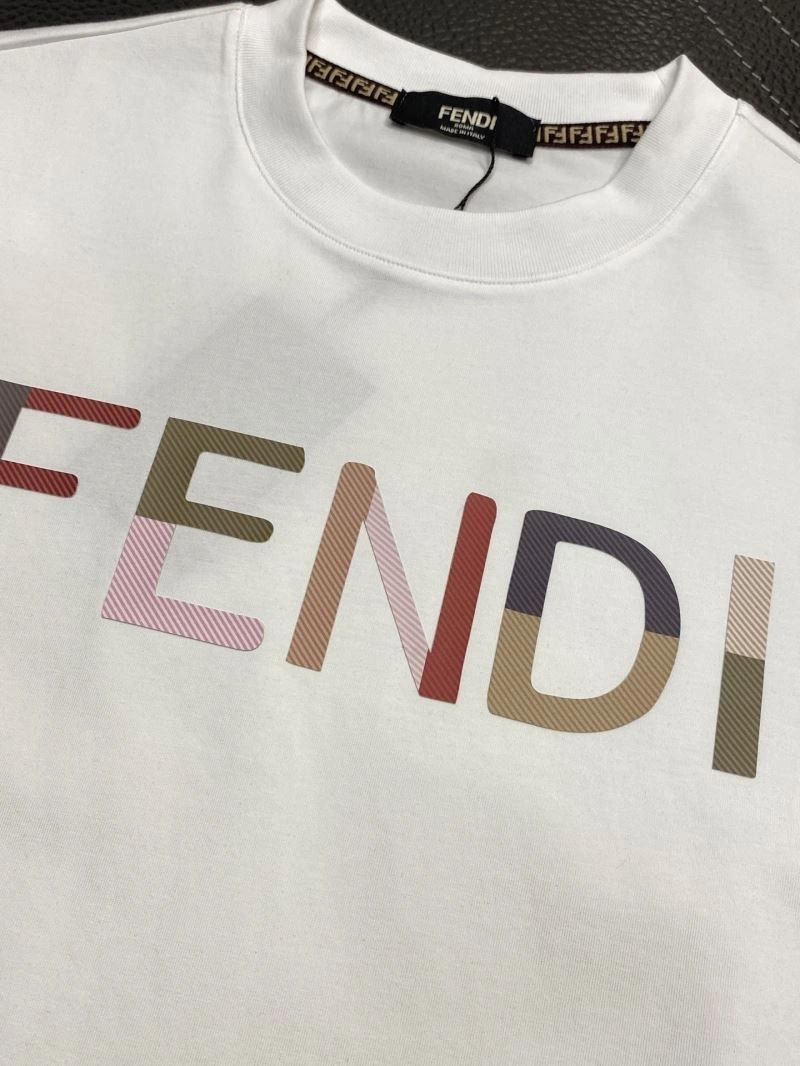 Sustainable Fendi T-Shirts 121973