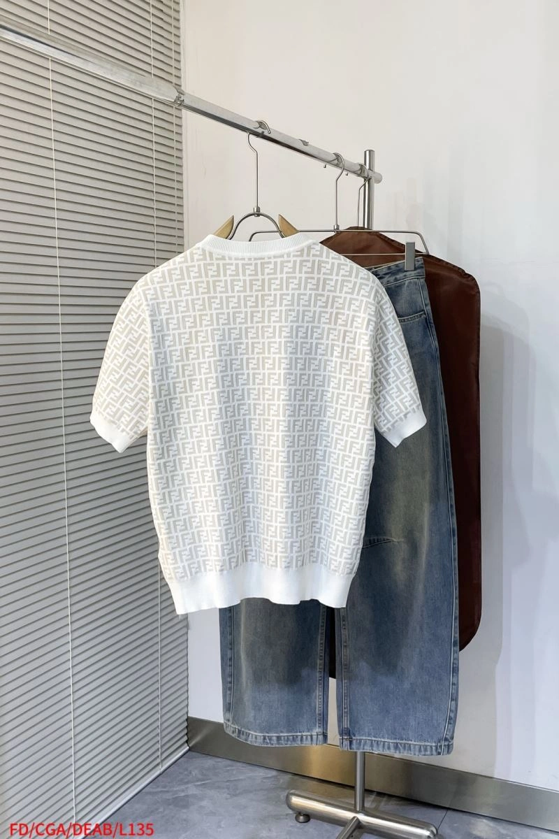 Fendi T-Shirts Packable 121962