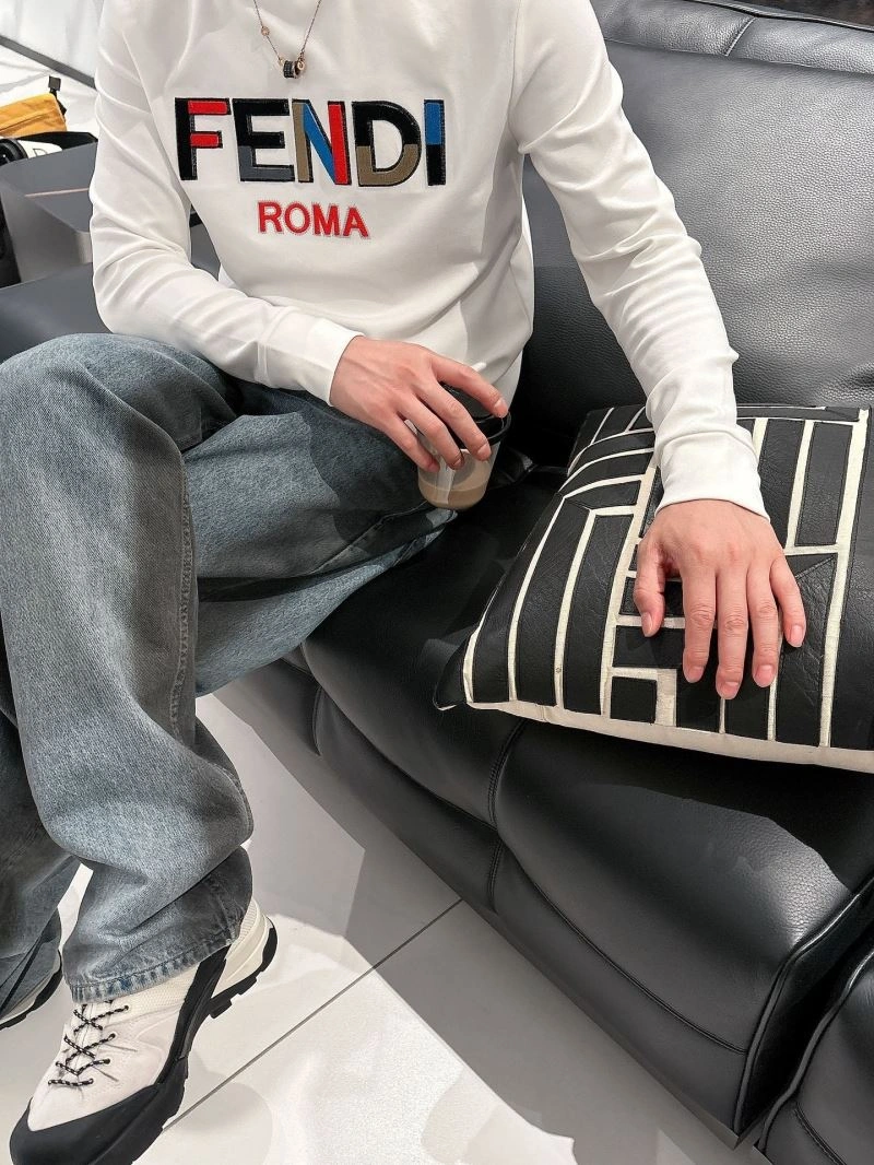 Efficient Fendi T-Shirts 121966