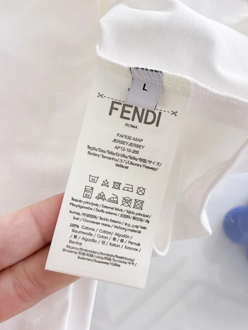 Contemporary Fendi T-Shirts 121948
