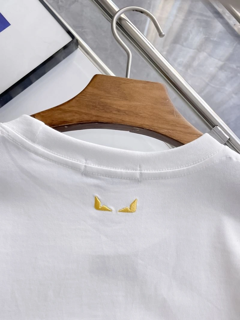 Contemporary Fendi T-Shirts 121948