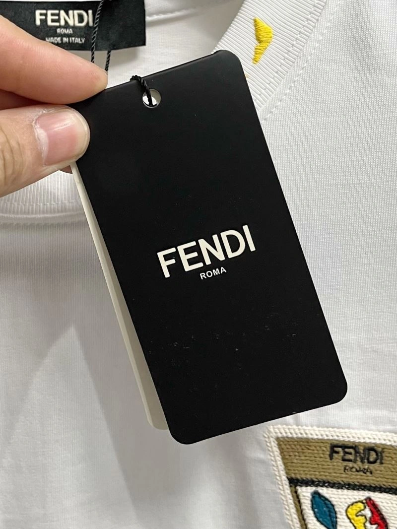 WrinkleFree Fendi T-Shirts 121960