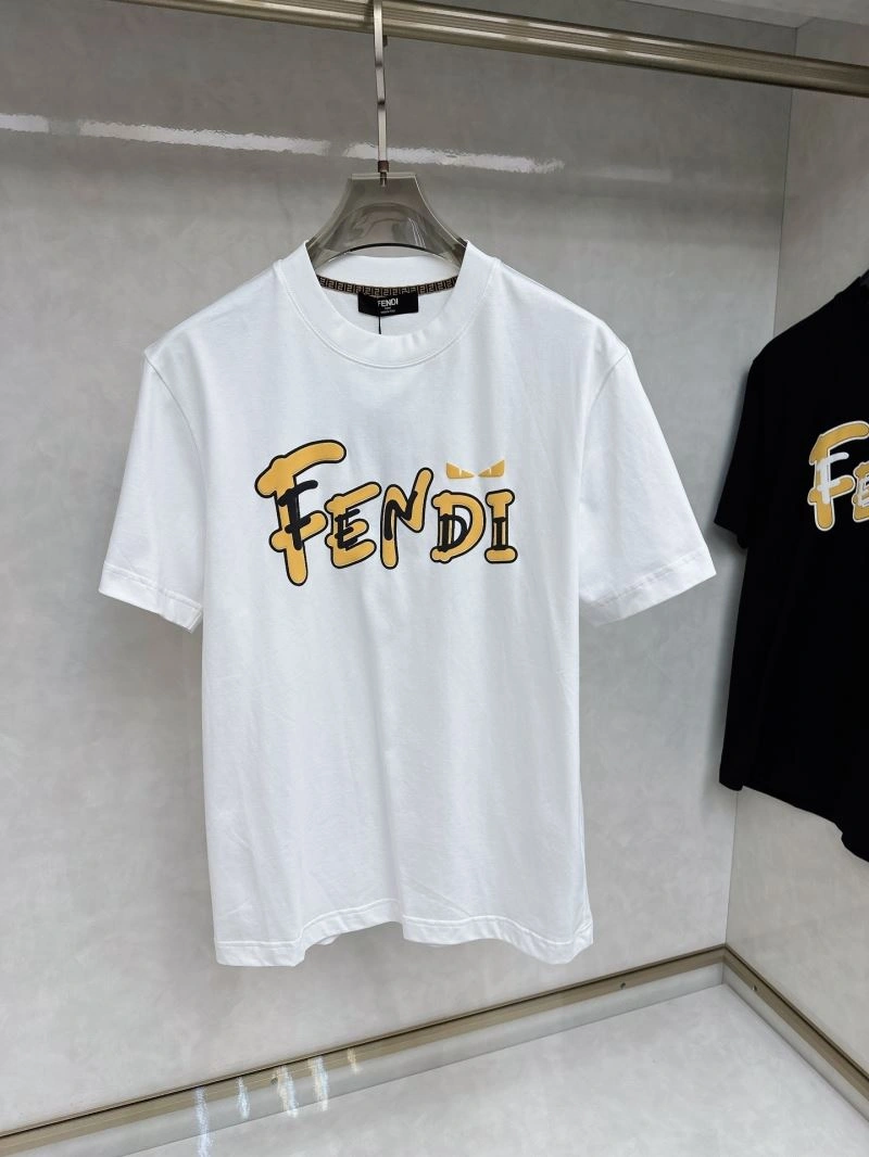 Fendi T-Shirts Effortless 121961