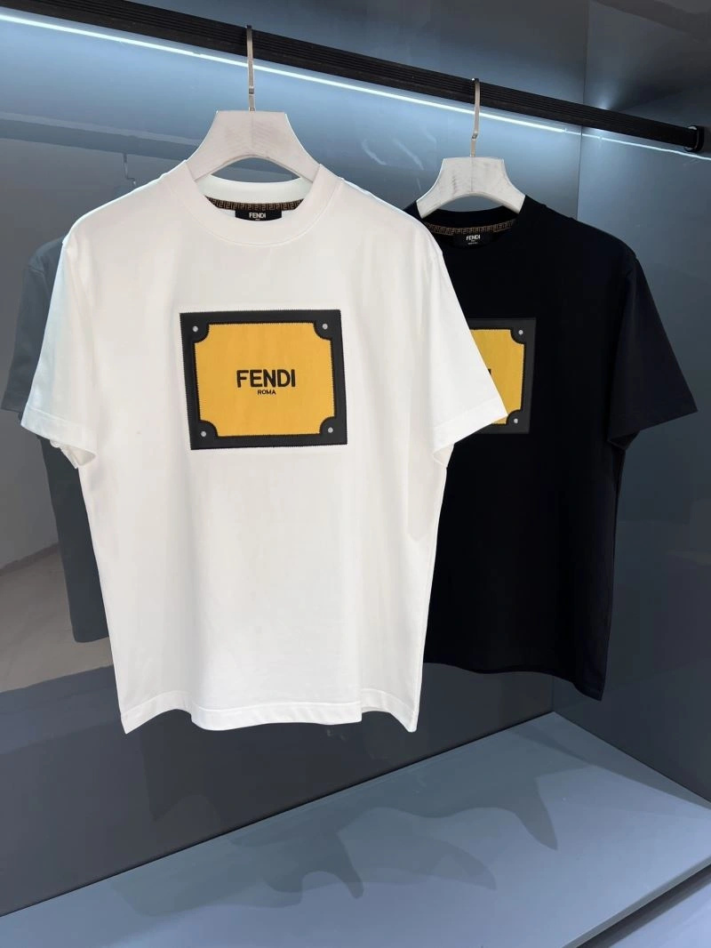 Fendi T-Shirts MultiPurpose 121965
