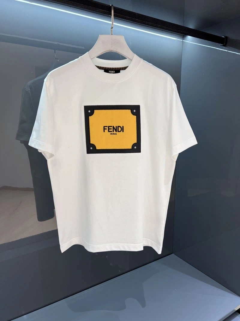Fendi T-Shirts MultiPurpose 121965