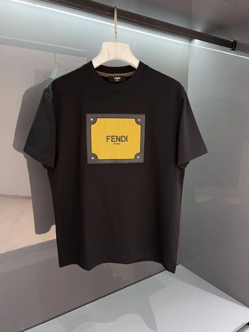 Fendi T-Shirts MultiPurpose 121965