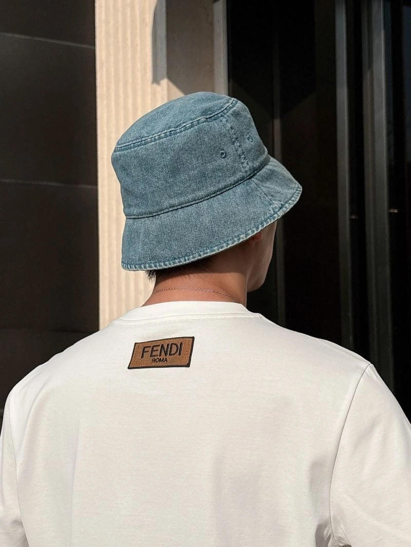 Breathable Fendi T-Shirts 121968