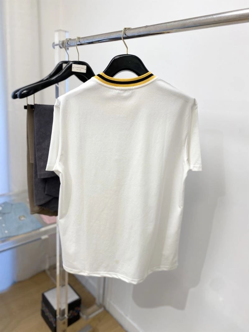 Fendi T-Shirts Sophisticated 121943