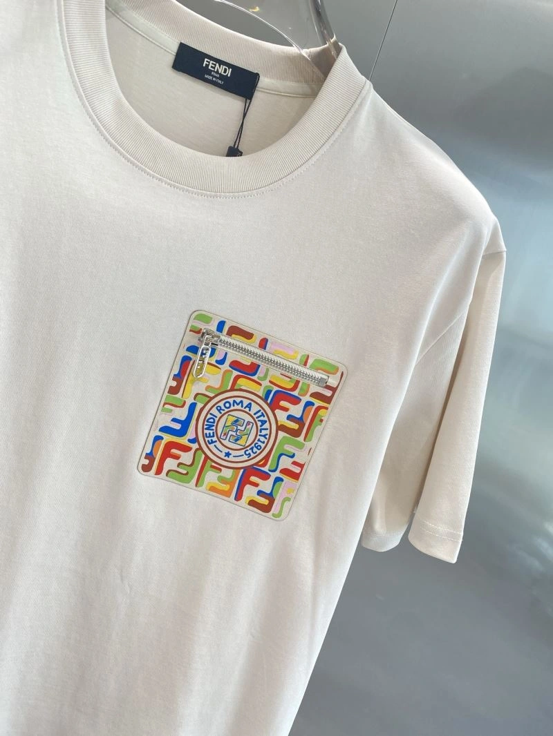 Modern Fendi T-Shirts 121950