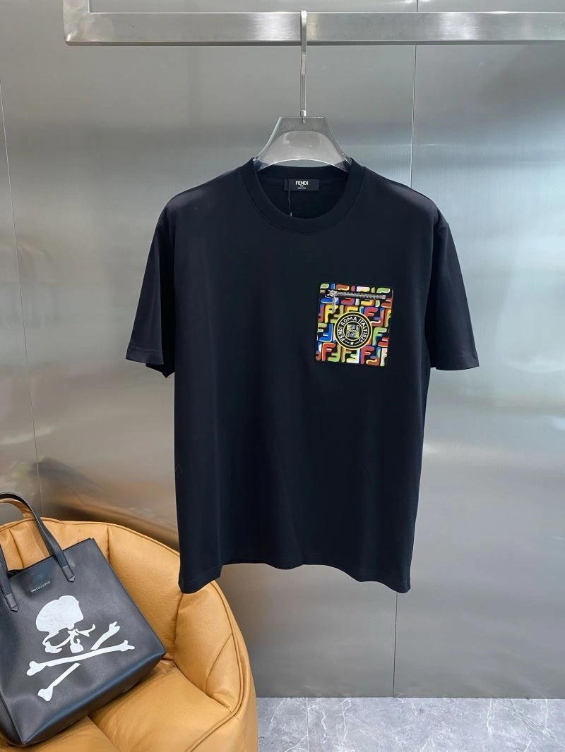 Effortless Fendi T-Shirts 121939