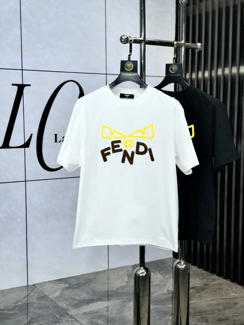 Snug Fendi T-Shirts 121910