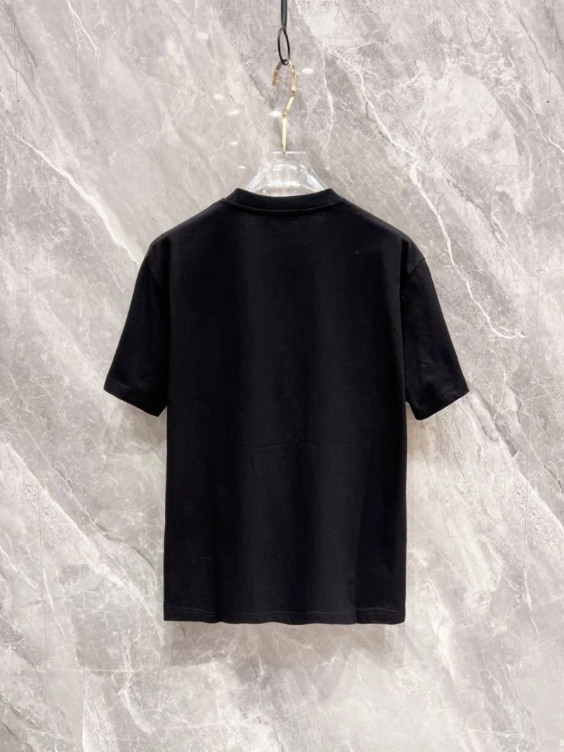 Fendi T-Shirts Resilient 121906