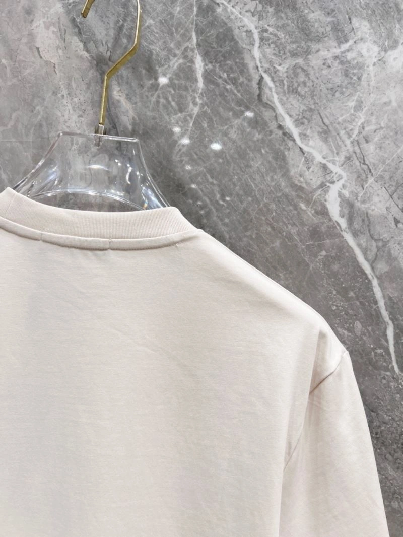 Modern Fendi T-Shirts 121900