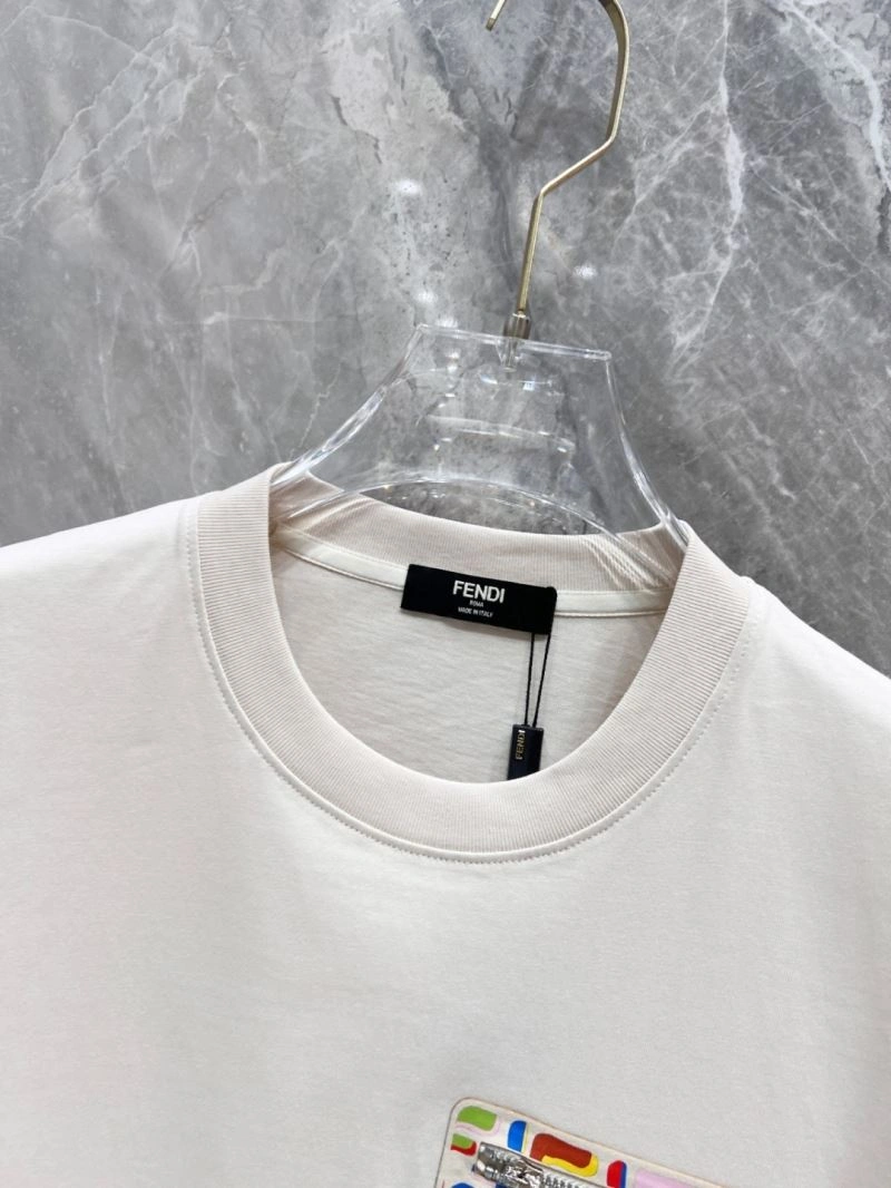 Modern Fendi T-Shirts 121900